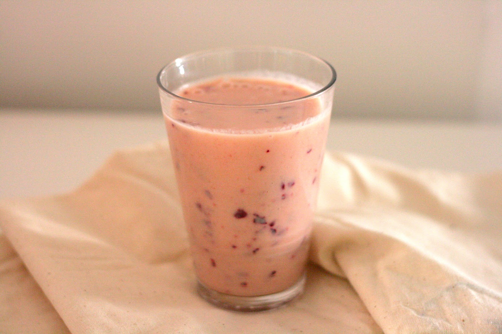 The Little Blue Bicycle Plum & Banana Milkshake