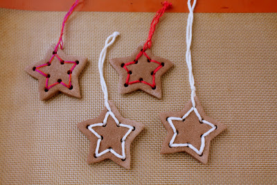 Salted Cinnamon Mocha Dough Ornaments || They smell heavenly and are a fun new family tradition.