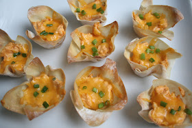 The Nesting Corral: Buffalo Chicken Wontons... Two Ways