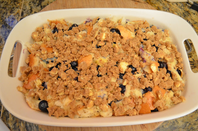 Overnight-Blueberry-French-Toast-Bake-With-Struesel-Topping-Crumble-Streusel.jpg