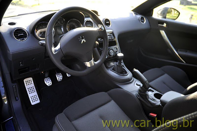  Peugeot RCZ - interior