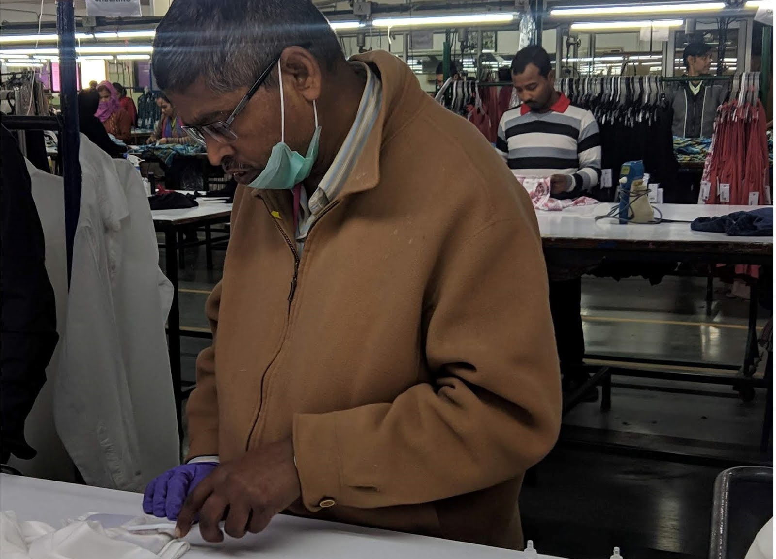 Garment Spotting, Process of Spotting and Spotting Equipment