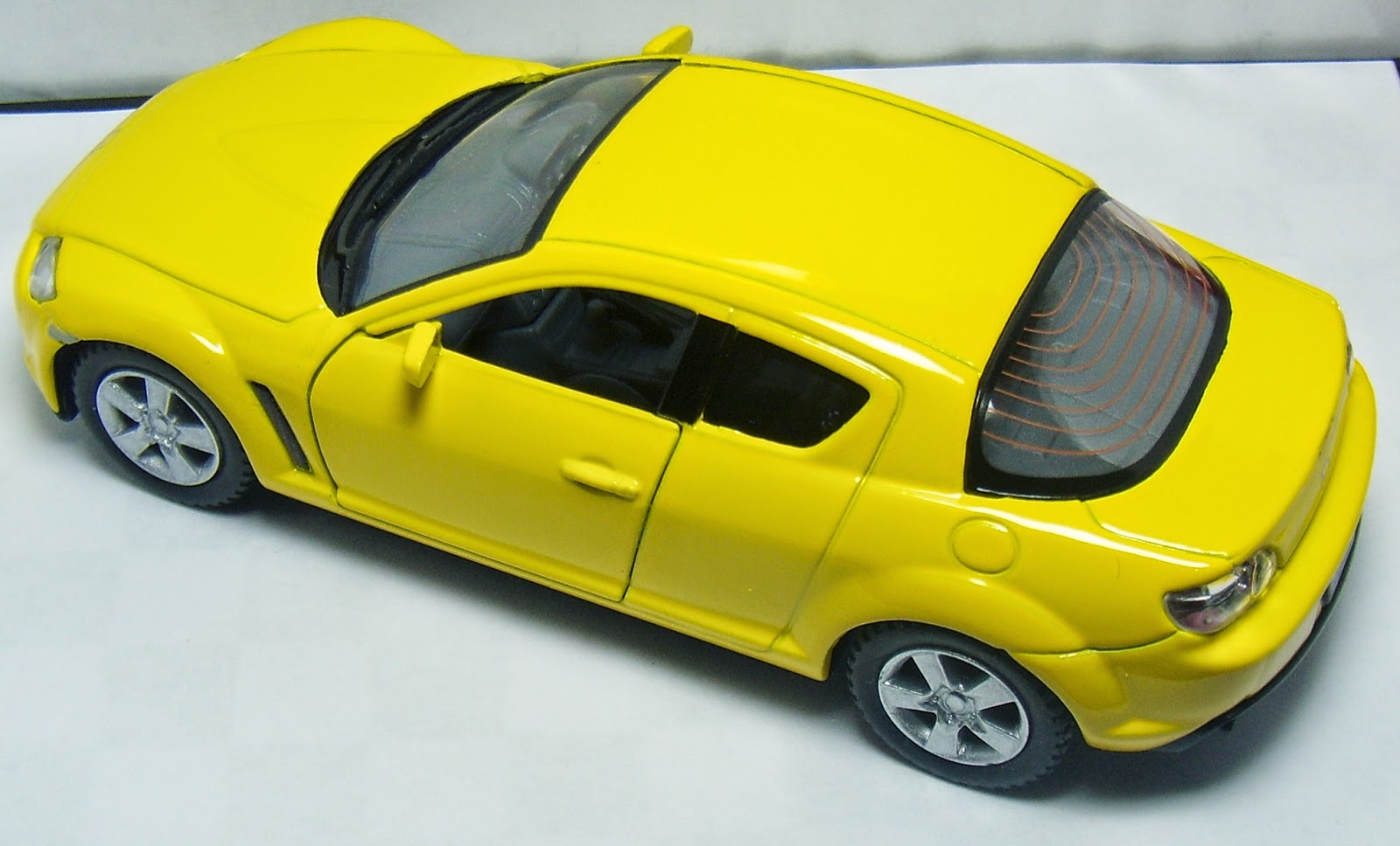 Kinsmart mazda rx8