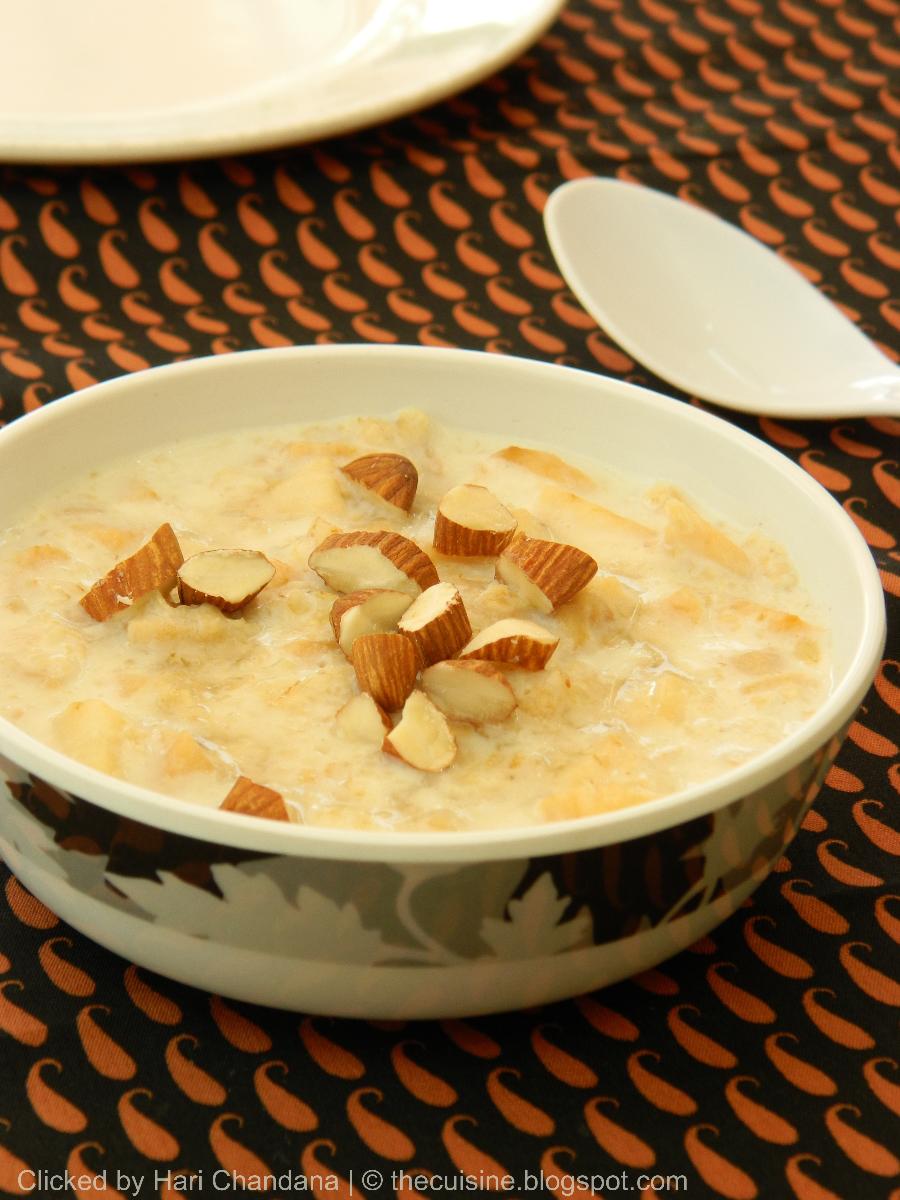 Blend with Spices Apple and Oats Porridge Recipe