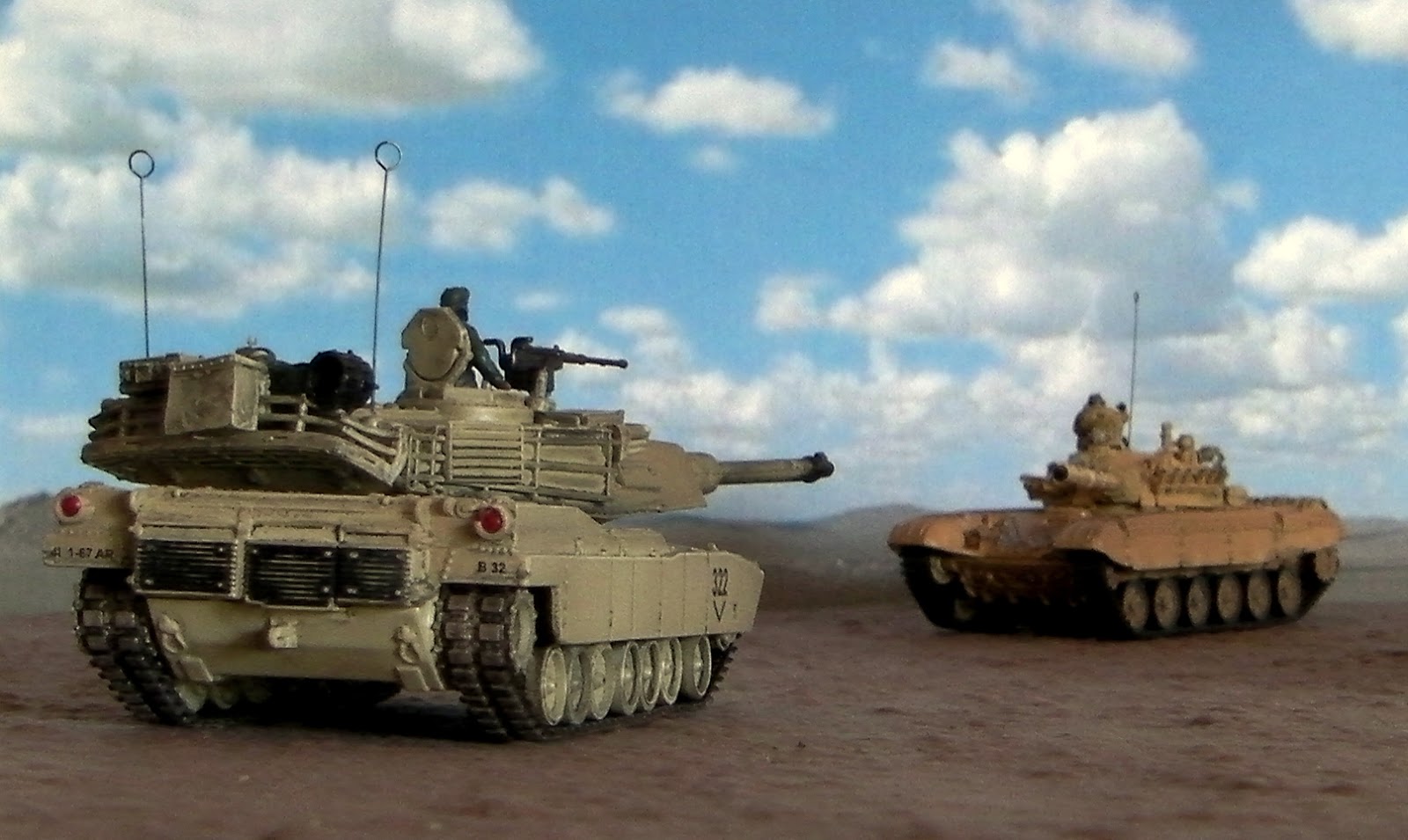 Дуэль т 72 и абрамс. М1 Абрамс и т72. Abrams в Ираке. Т-72 vs Abrams. Абрамс vs т-80.