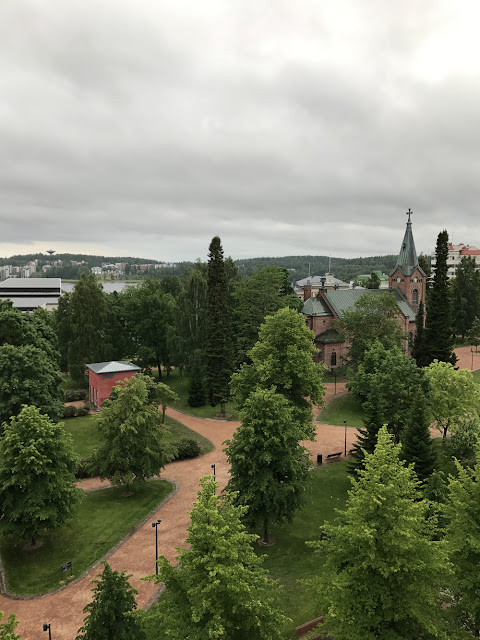 Mielenkiintoisten yksityiskohtien kattohuoneisto Jyväskylässä 4 Mielenkiintoisten yksityiskohtien kattohuoneisto Jyväskylässä 3