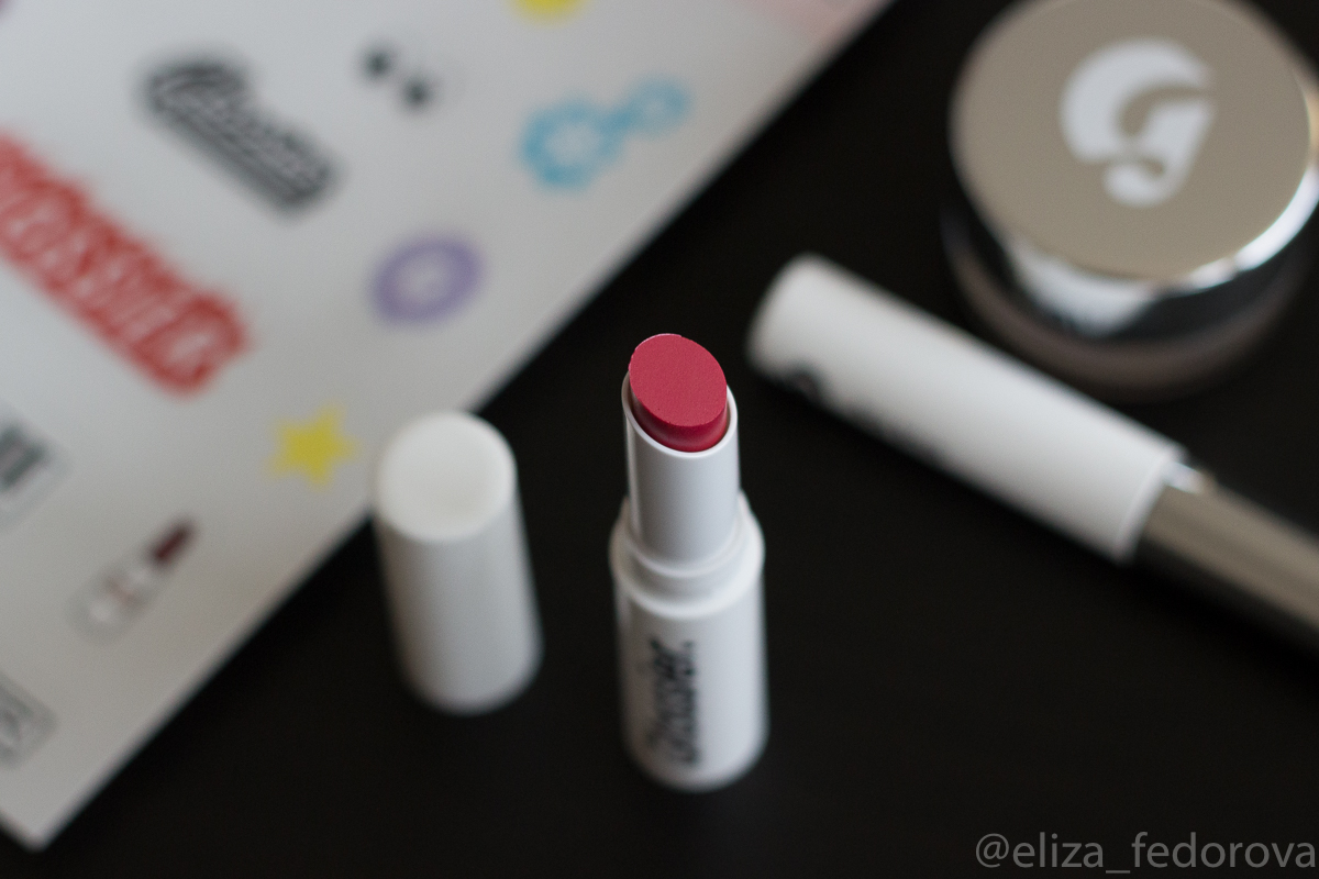 Glossier Generation G Lipstick Crush оттенок отзывы цвет.