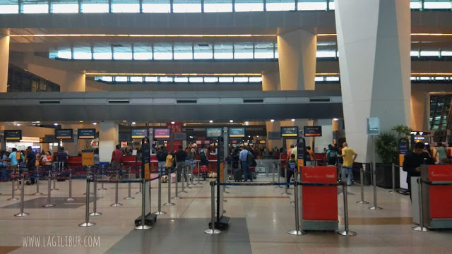 Check-in Counter Bandara India