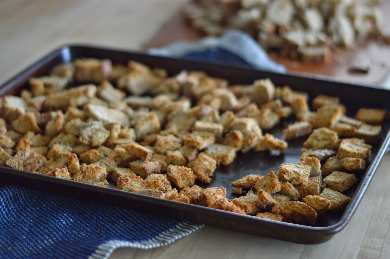 NourishRDs {Recipe Redux} Sausage & Fennel Dressing for Thanksgiving