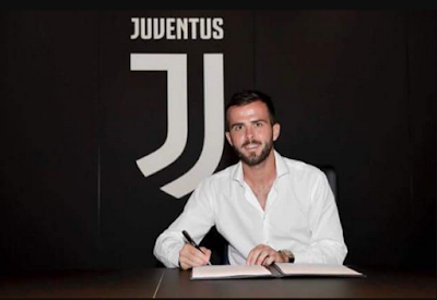 Miralem_Pjanic_Juventus_2019%2B%25282%2529.png