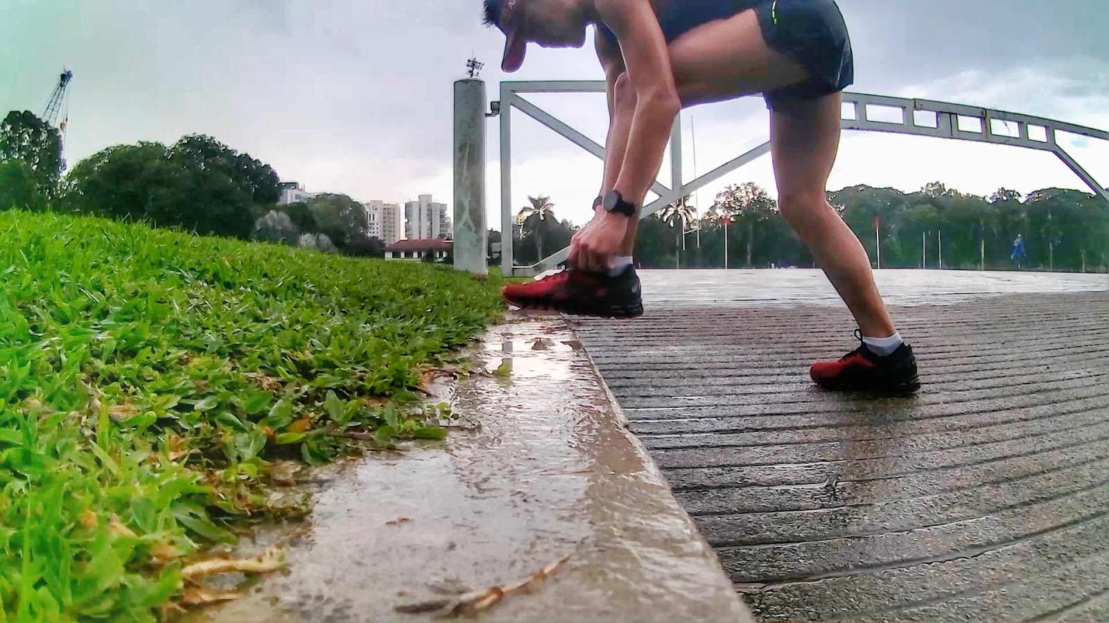 asics gel quantum 360 vs adidas ultra boost