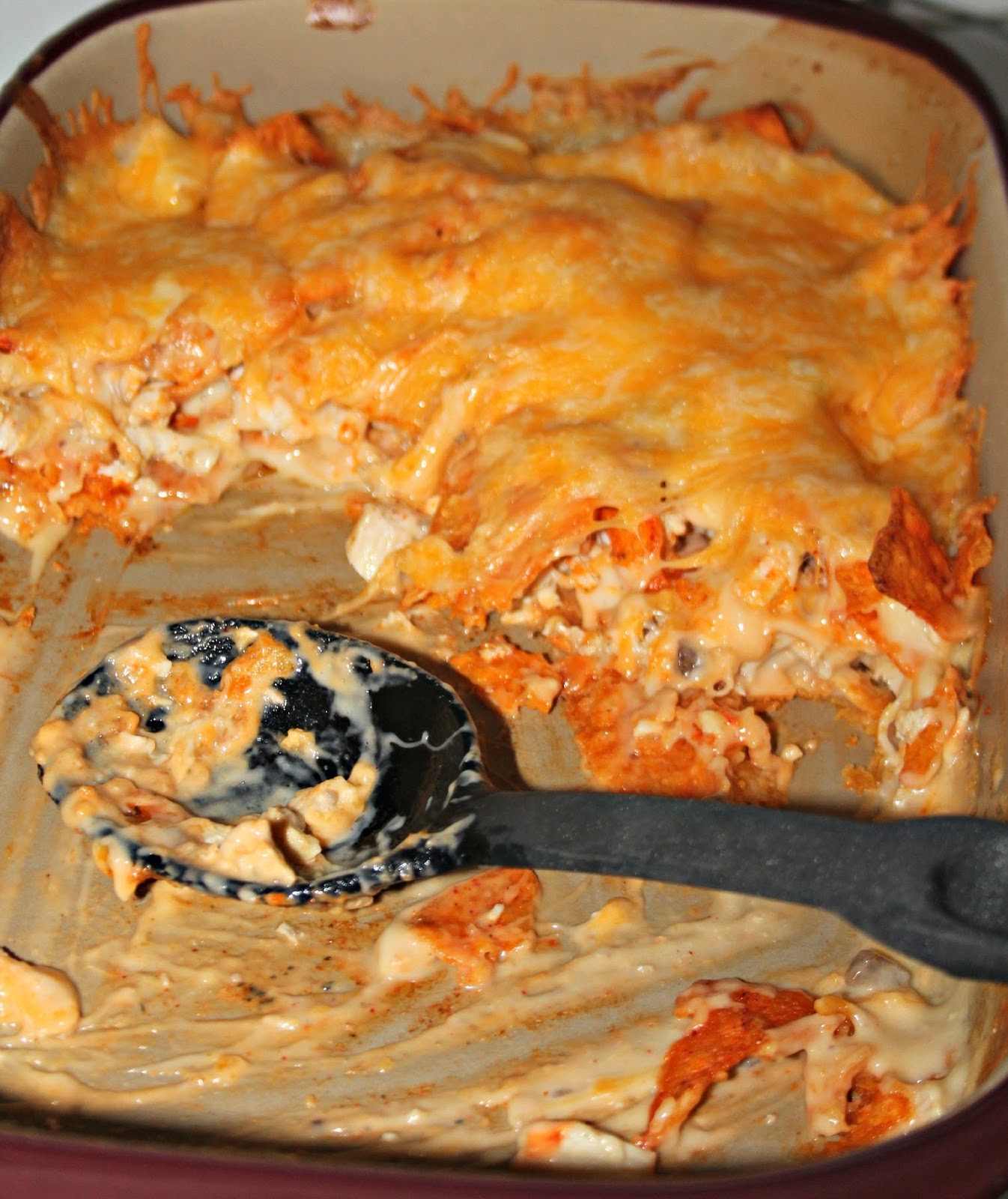 FOOD AND COOK CHICKEN DORITO CASSEROLE