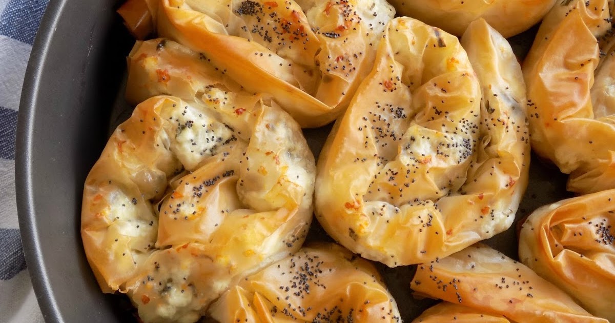 Pepi's kitchen in english Easy Spiral Cheese Pies