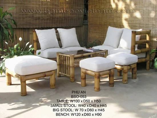 Desain sofa inspiratif berbahan bambu