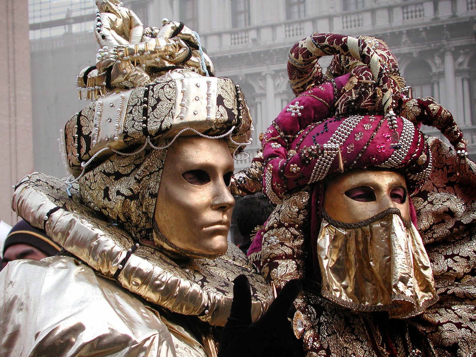 Карнавальные маски в венеции Карнавальные маски в венеции