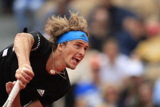 Zverev keeps it simple after first-round scare