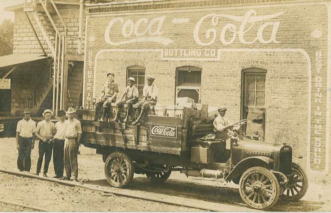 1929  COCA COLA DELIVERY TRUCK Photo 188-s