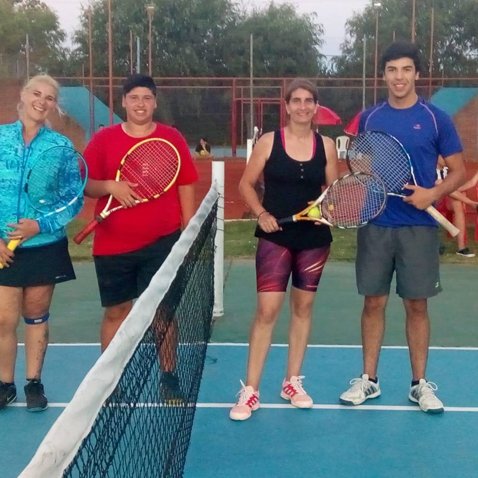 PLUS DEPORTIVO SE DISPUTÓ LA COPA AMISTAD DE TENIS Y PADEL EN IFC