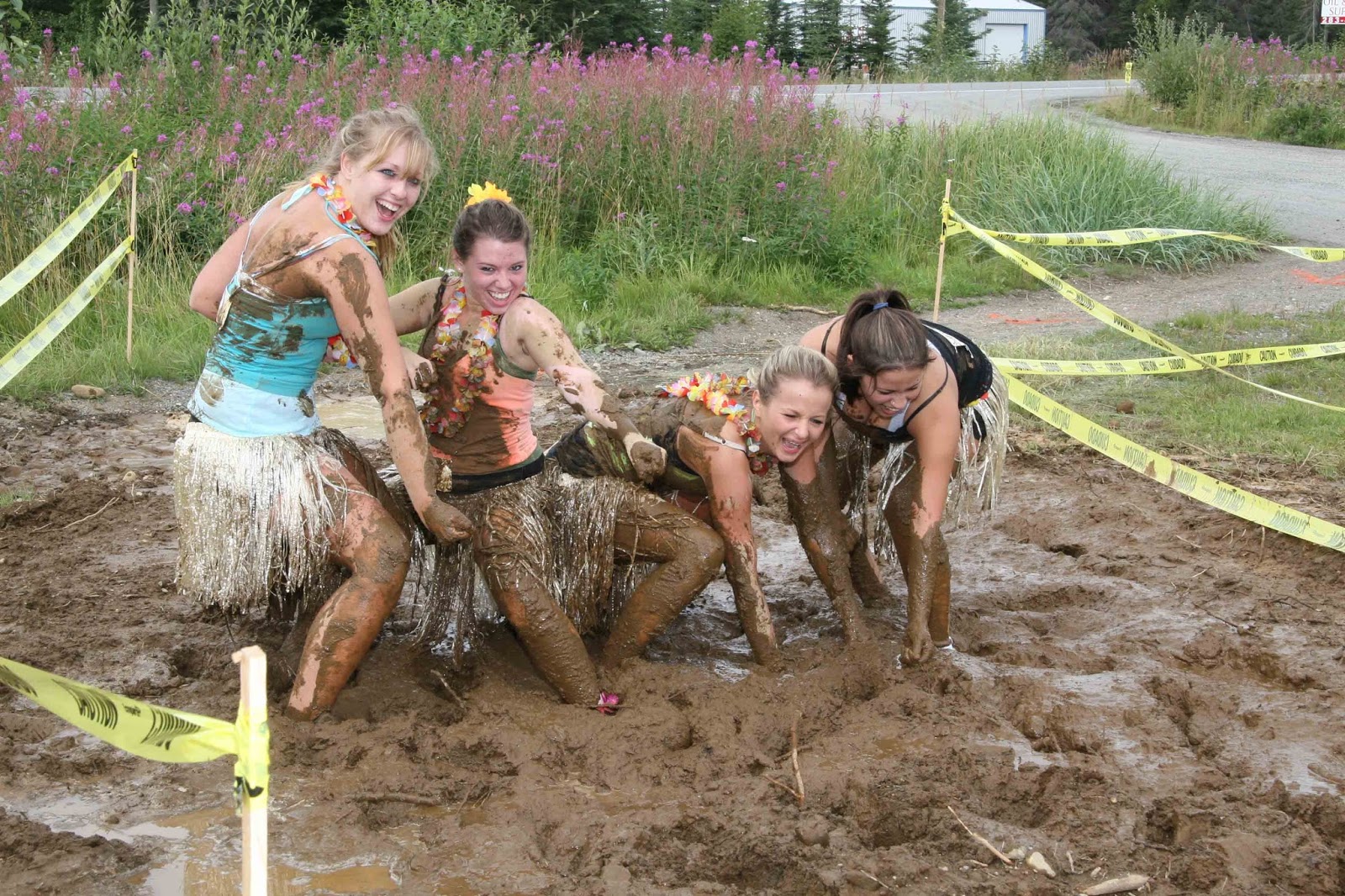 Nude Play In Mud Porn 113