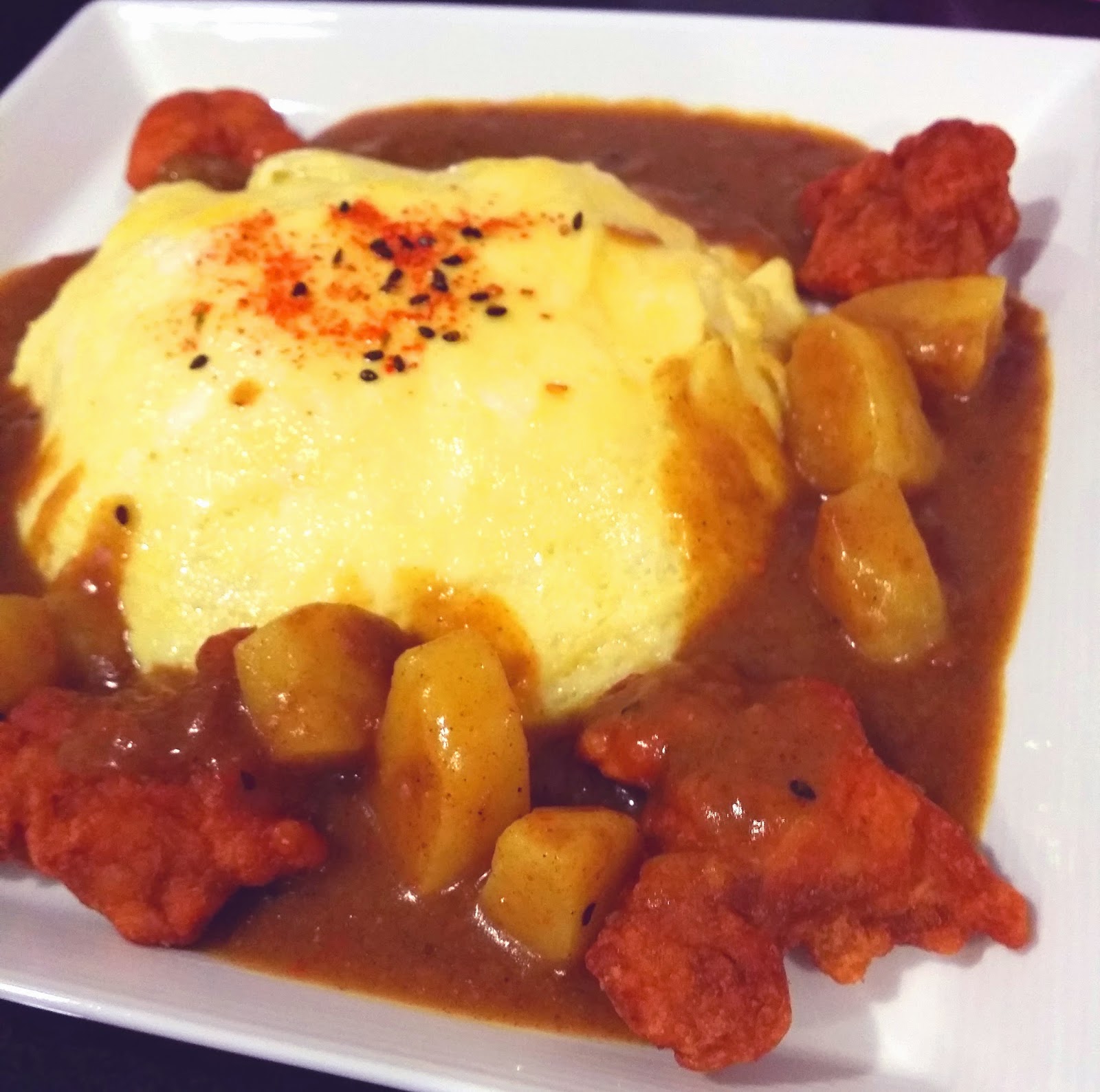 the life of moomoo Japanese omelette curry rice(recipe)