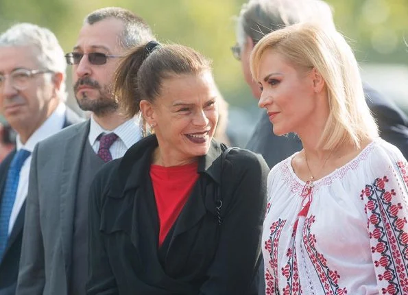 Princess Stephanie of Monaco, Prince Radu of Romania, Bucharest Mayor Gabriela Firea, Princess Margareta at Circus Park