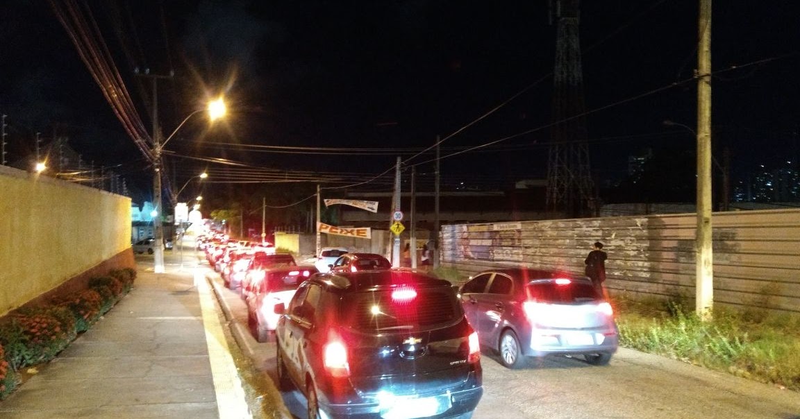 Av. Ayrton Senna com retenção - Via Certa Natal Trânsito