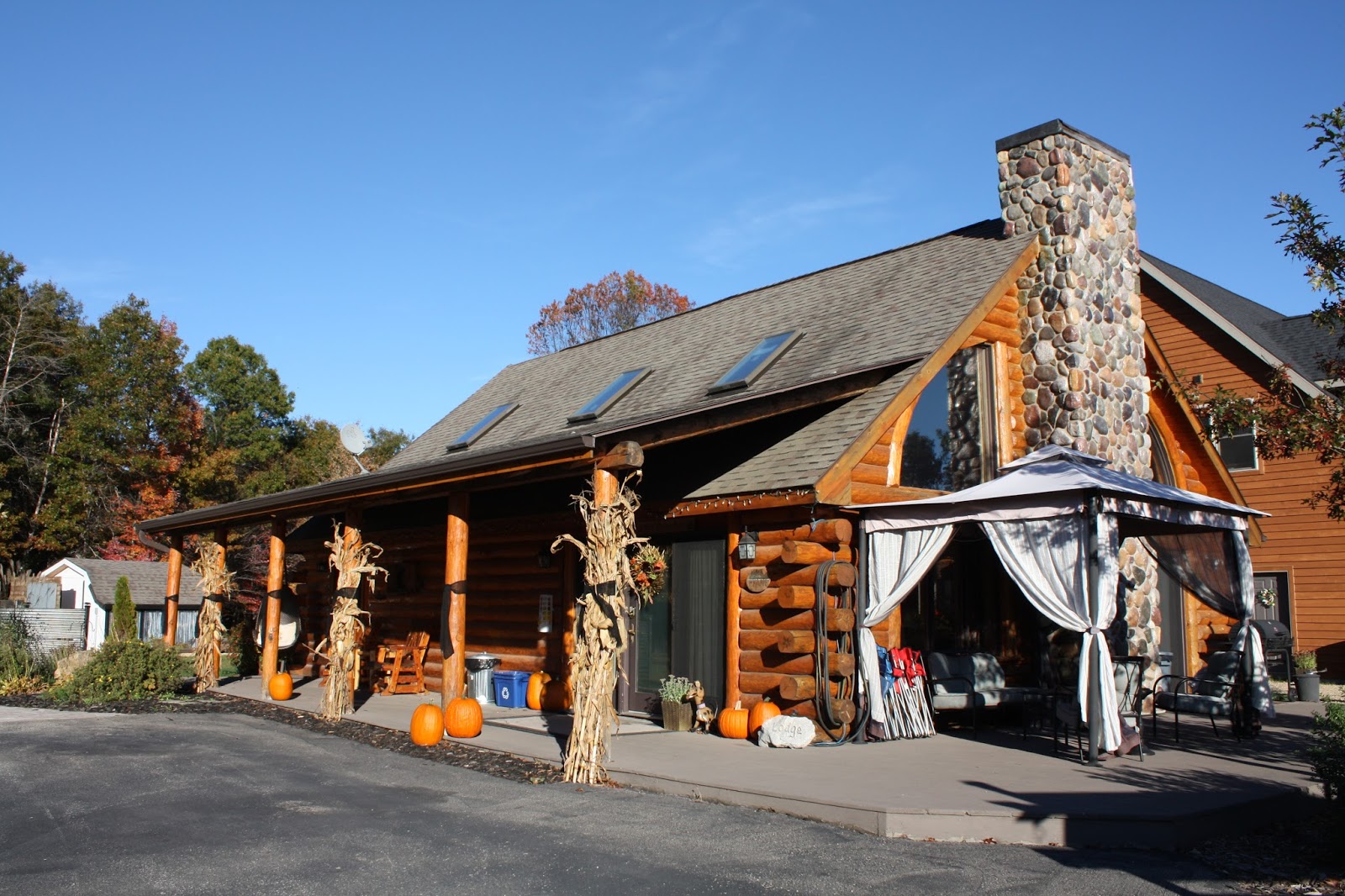 A Little Time and a Keyboard Tranquil Family Weekend at Little Pond