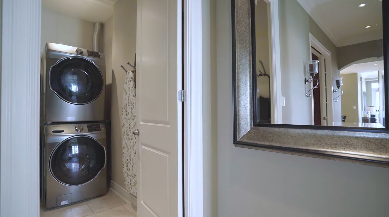 21 Photos vs. 245 Dalesford Rd, Unit 618, Toronto Condo Interior Design Tour
