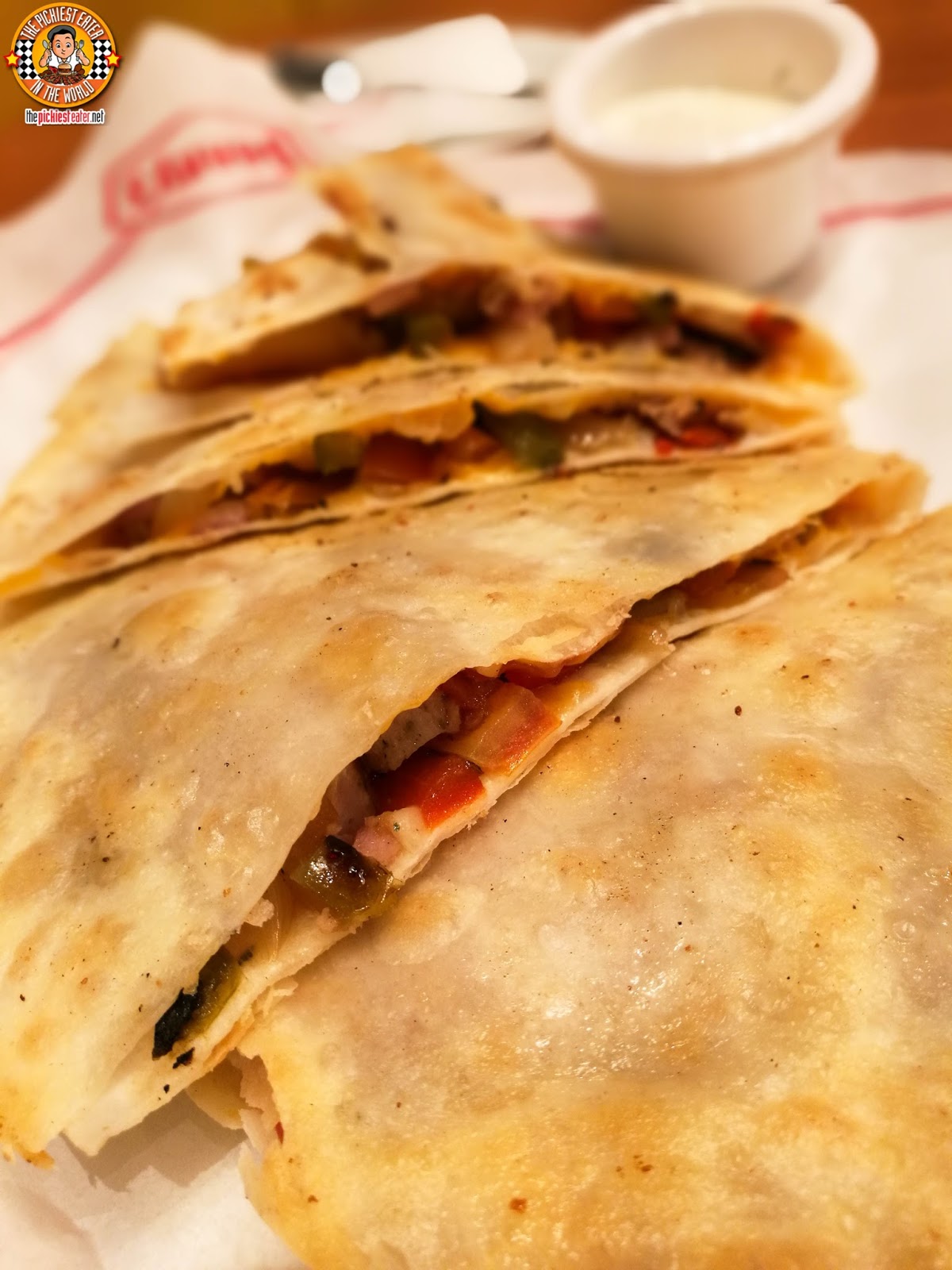 THE PICKIEST EATER IN THE WORLD DENNY'S FINALLY OPENS IN THE PHILIPPINES!