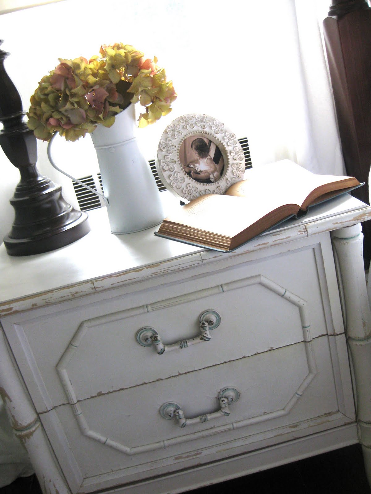 cherry bedside table woodworking plan