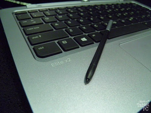 Penna dell'HP Elite x2 1011 sulla tastiera