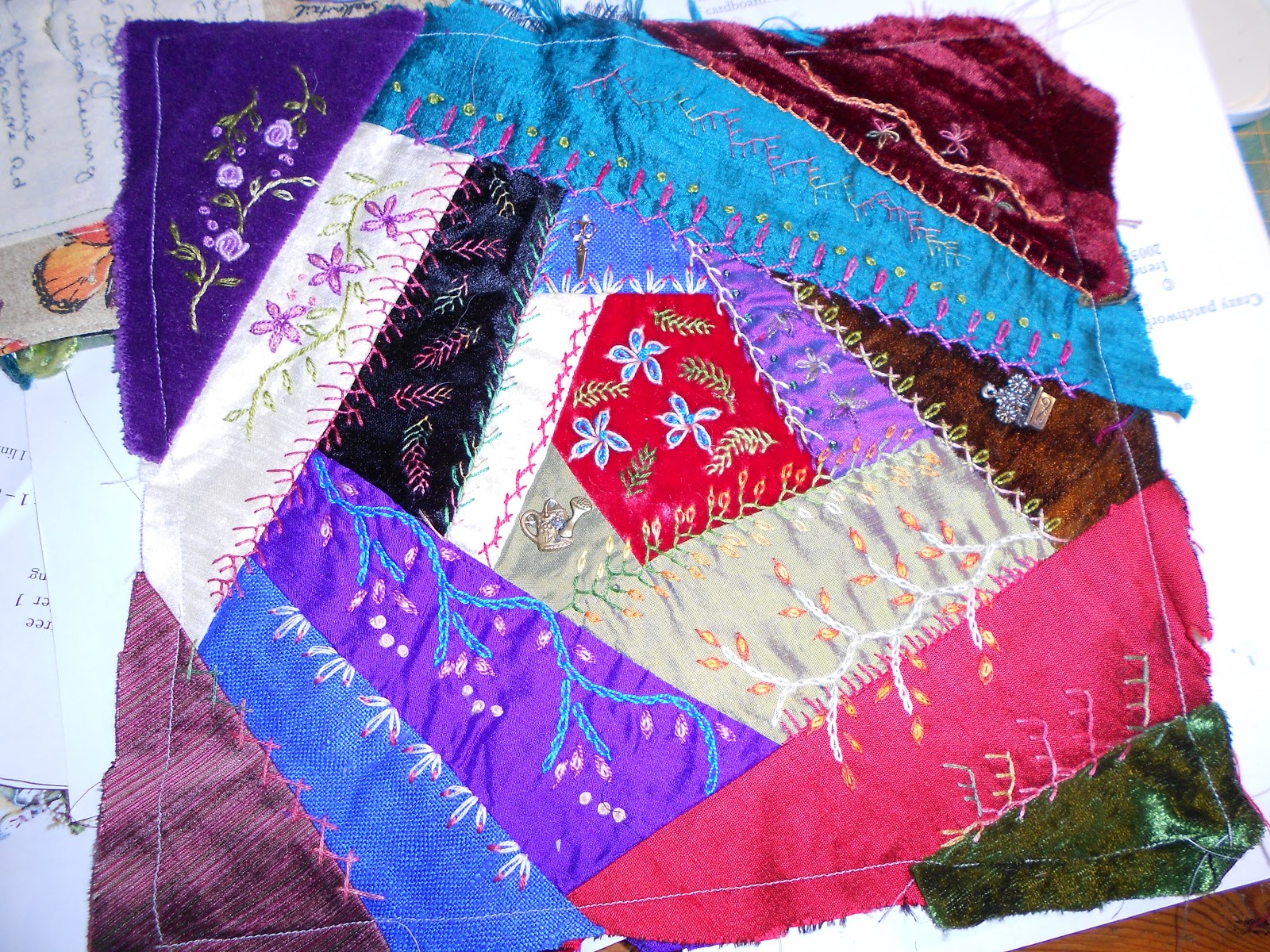 Pauline's Craft Corner crazy patchwork