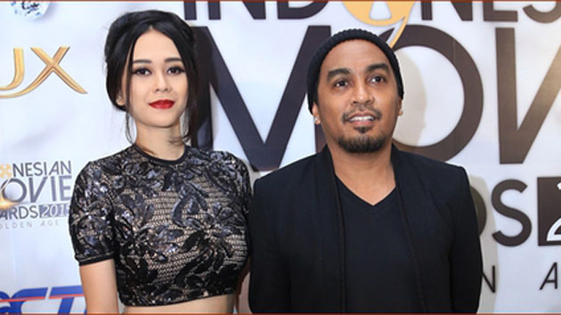 Mengaku Serius dengan Glenn Fredly, Tapi Aura Kasih Masih Enggan Untuk Menikah? Ini Alasannya Mengaku Serius dengan Glenn Fredly, Tapi Aura Kasih Masih Enggan Untuk Menikah? Ini Alasannya