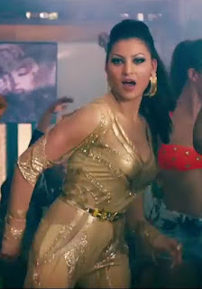 Urvashi Rautela In Daddy Mummy Song From Bhaag Johnny (25)
