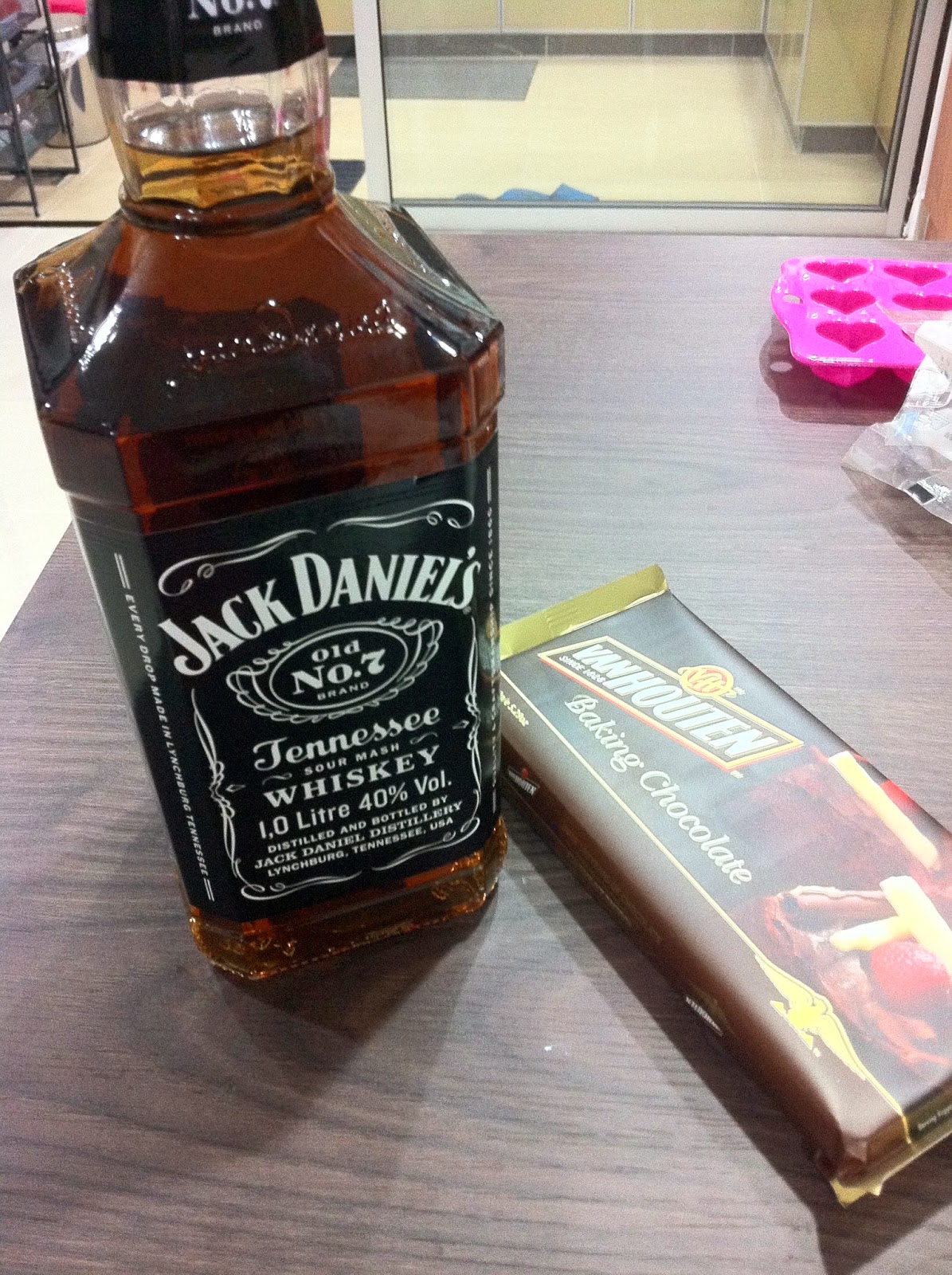 Jin's Kitchen Liquor Filled Chocolate 酒心巧克力