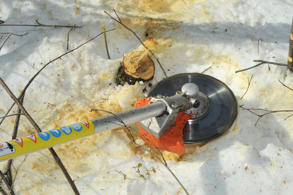 Cutter brush trees cutting a with