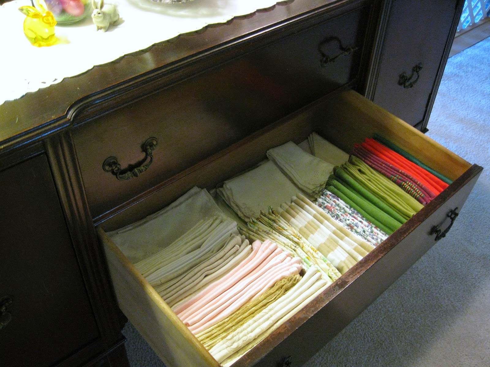 Organizing Cloth Napkins