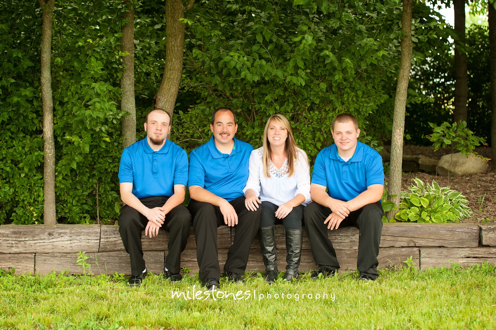 Snyder Family Greensburg, Indiana Family Photographer