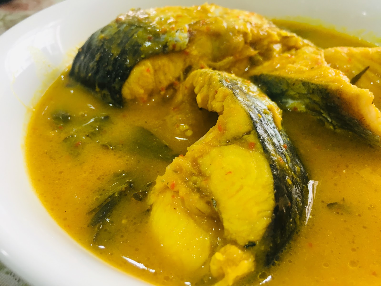 Bersahur Dengan Menu Ikan Patin Tempoyak Asli Temerloh Dan