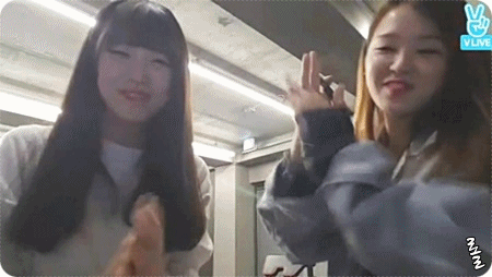 아린이 치킨 먹방연기.gif | 인스티즈