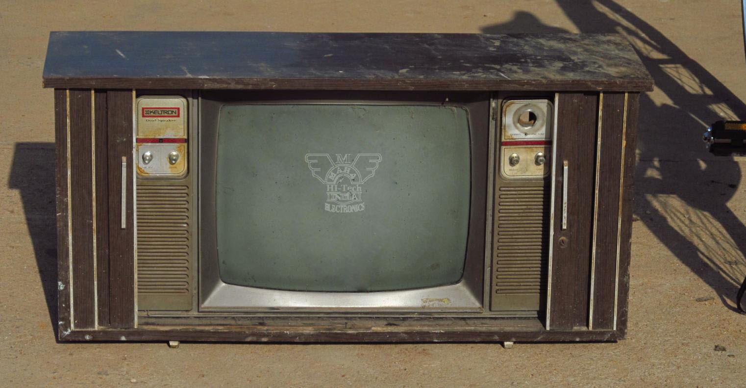 MAHA RADIO & TELEVISON கெல்ட்ரான் கருப்பு வெள்ளை டிவி