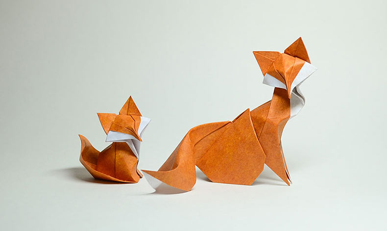Artista vietnamita usa rara técnica plegable para esculpir difíciles Origami Curvados