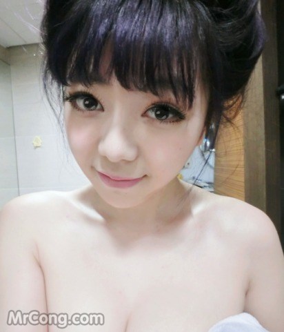 Beautiful Faye (刘 飞儿) and super-hot photos on Weibo (595 photos)