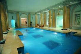 why you should visit waldorf hilton