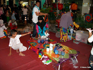 SAM PRAENG FACESTREET. FESTIVAL DE LAS ARTES PARA TODA LA FAMILIA, BANGKOK. TAILANDIA