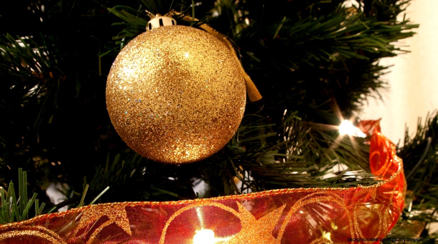 Christmas Balls Wallpapers  The Wallpaper