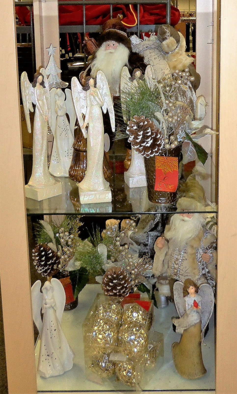 A DEBBIE-DABBLE CHRISTMAS: Christmas at Burlington