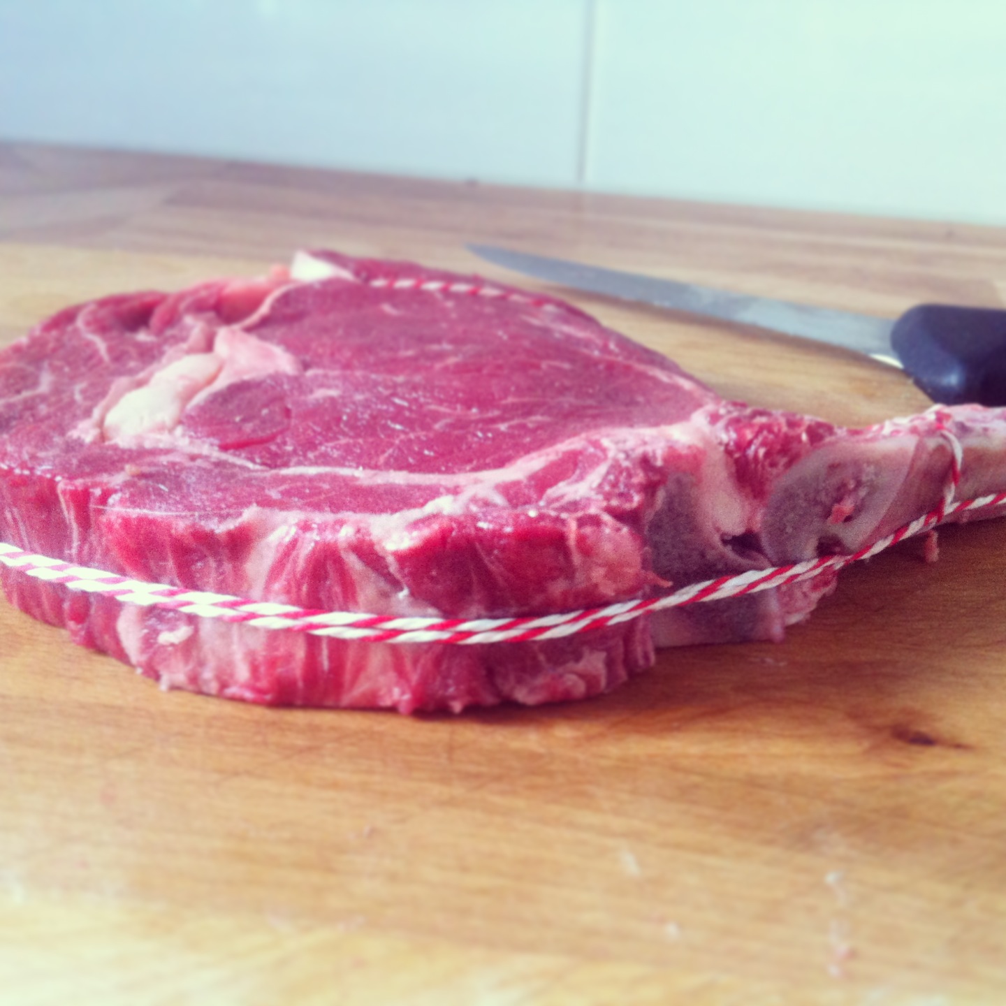 Irish Beef pariert und abgebunden