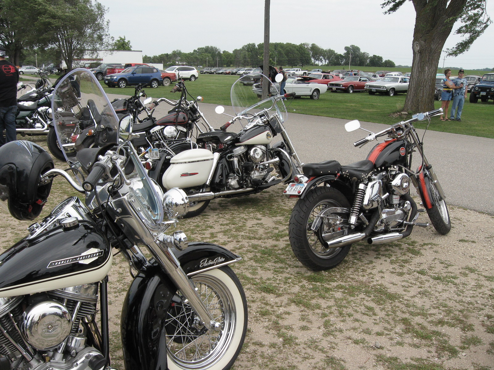 Noot Shop Time . . . Then Harleys & HotRod Drags