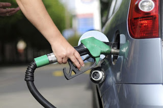 Resultado de imagem para PREÃO MÃDIO DA GASOLINA NAS REFINARIAS SUBIRÃ 0,5% NESTA TERÃA-FEIRA
